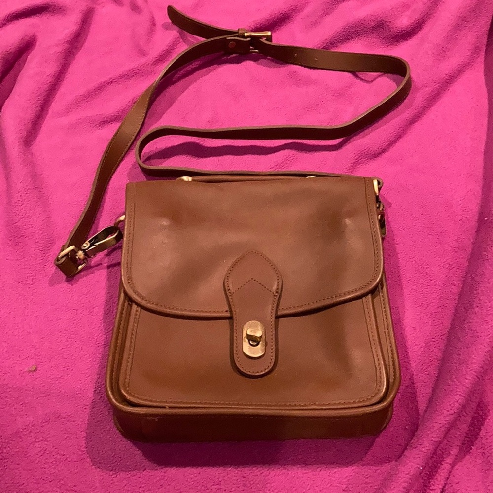 EUC vintage Croft & Barrow purse